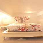 Apartment La Pietonne-plage-clim Menton